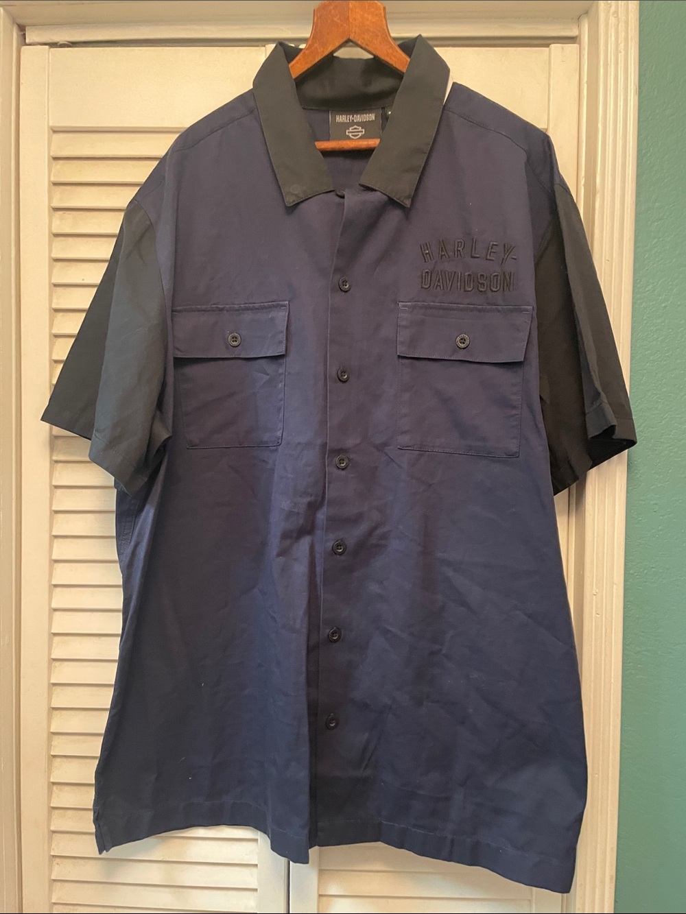 Harley-Davidson Navy and Black Short Sleeve Button-Up Shirt